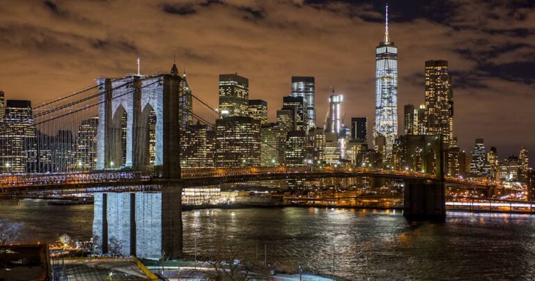 Two dead as Mexican Navy ship crashes into Brooklyn Bridge